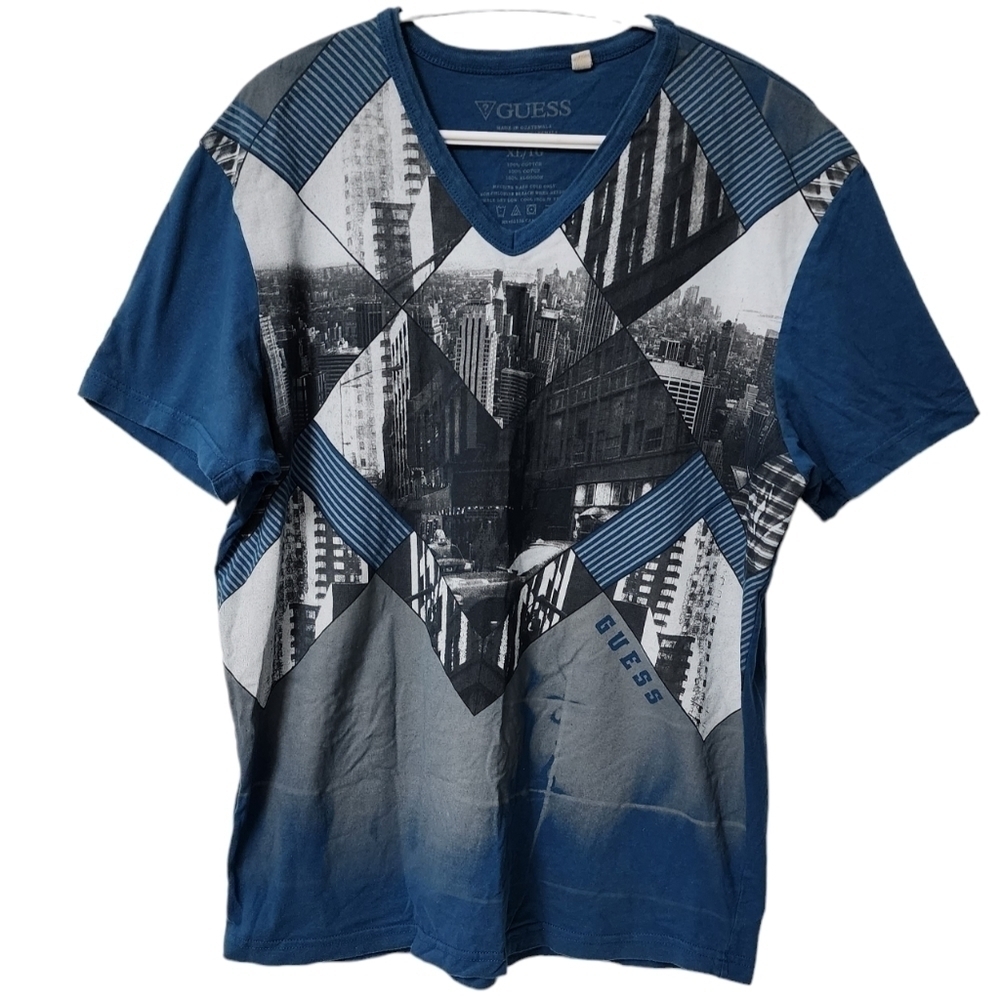 Guess t shirt top